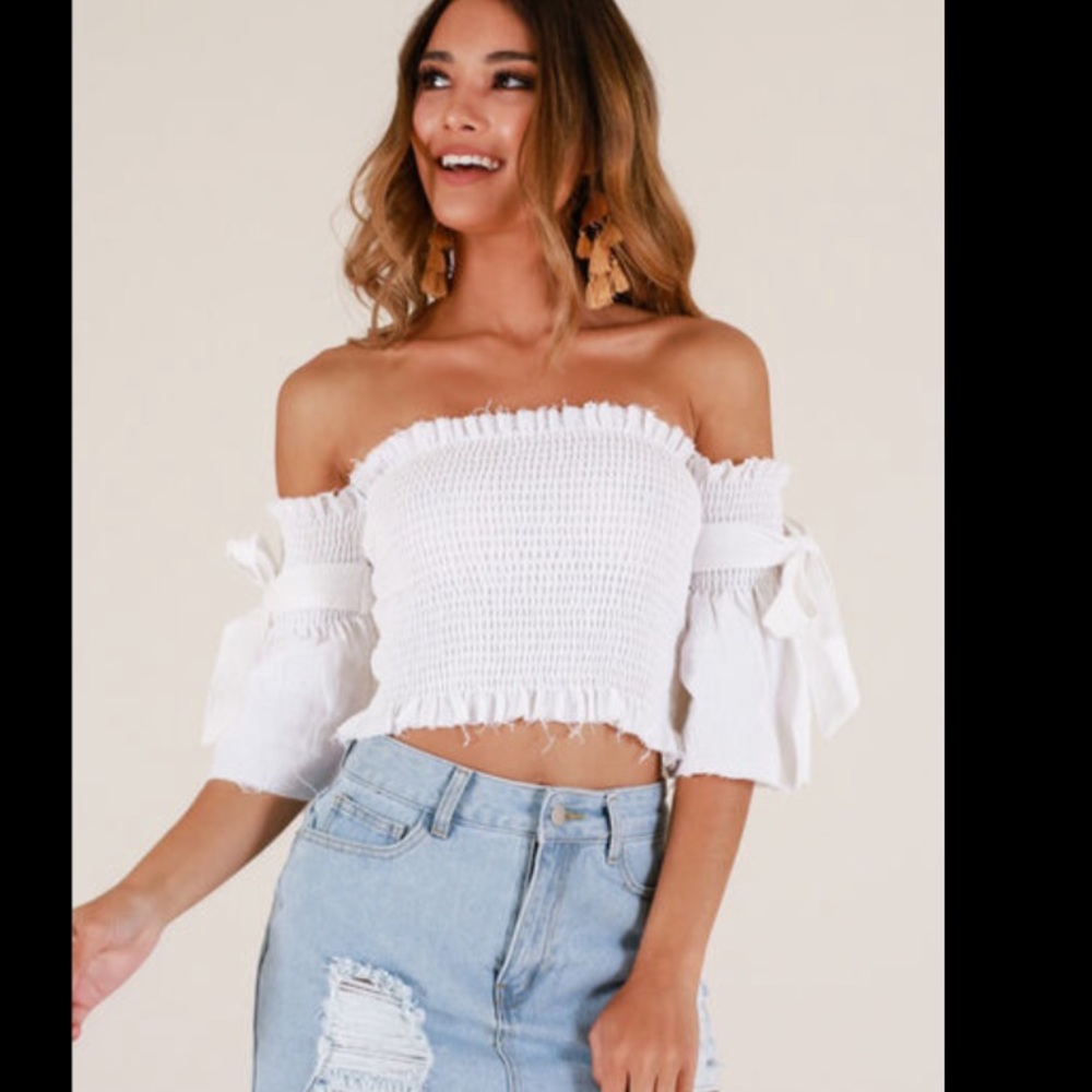 Showpo white top